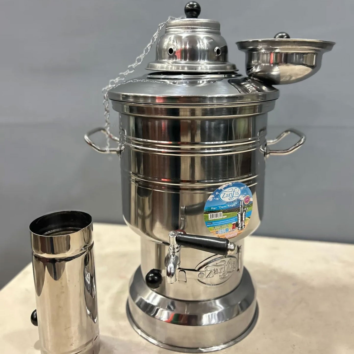 Qualitativer holzkohle Samowar / Teekocher aus Metall 3,5 Liter